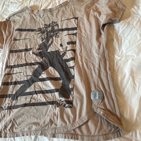 Tan Graphic T-Shirt with Black Design punk Y2K - Picture 14 of 16